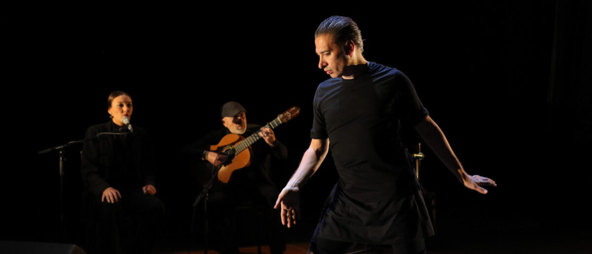 salle de l’Atrium spectacle   Israel Galvan danseur et chorégraphe espagnol de flamenco